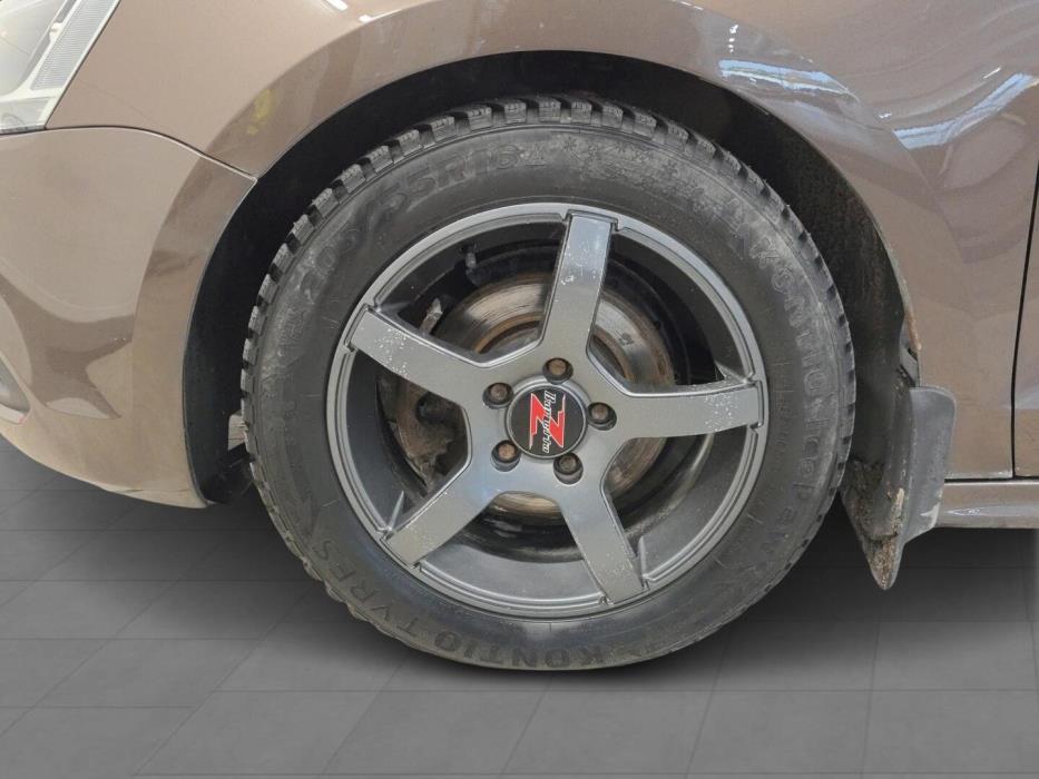 VOLKSWAGEN Jetta 2011