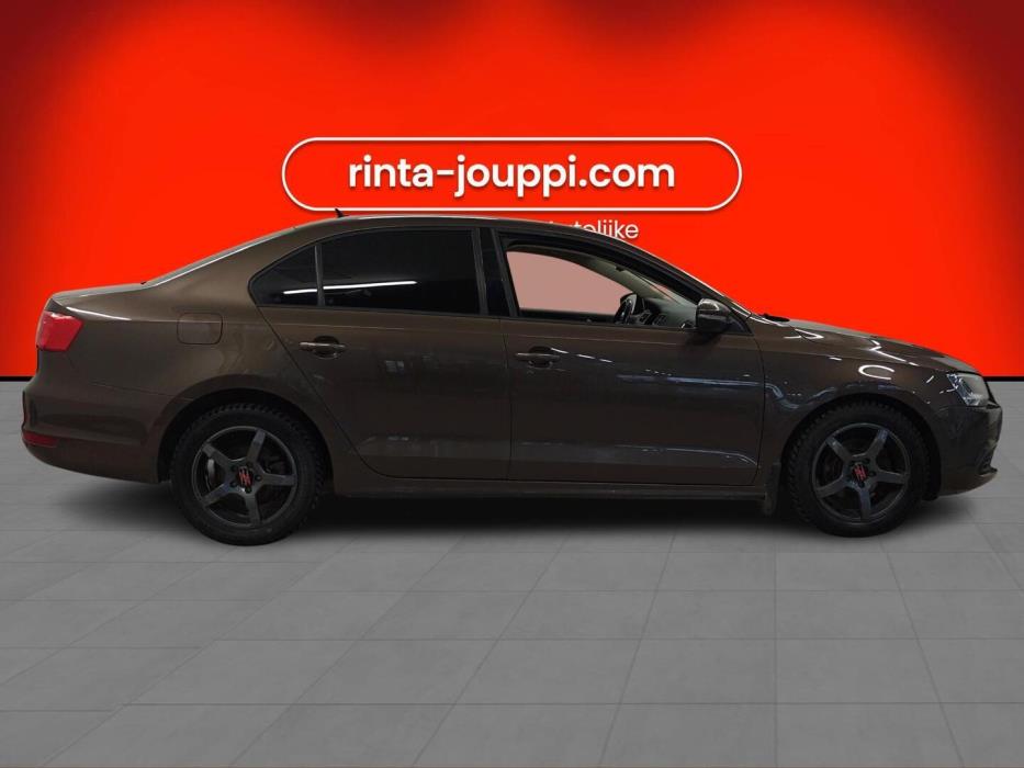 VOLKSWAGEN Jetta 2011