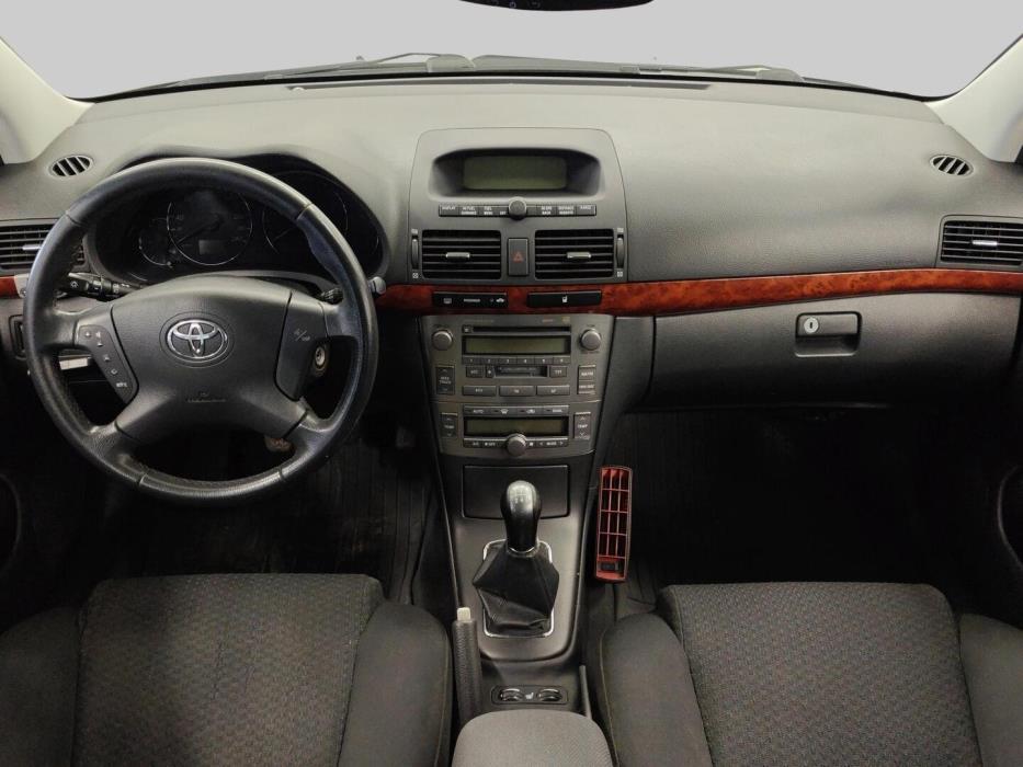 TOYOTA Avensis 2006