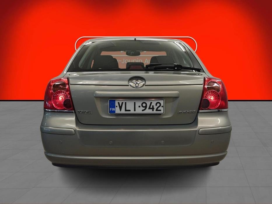 TOYOTA Avensis 2006