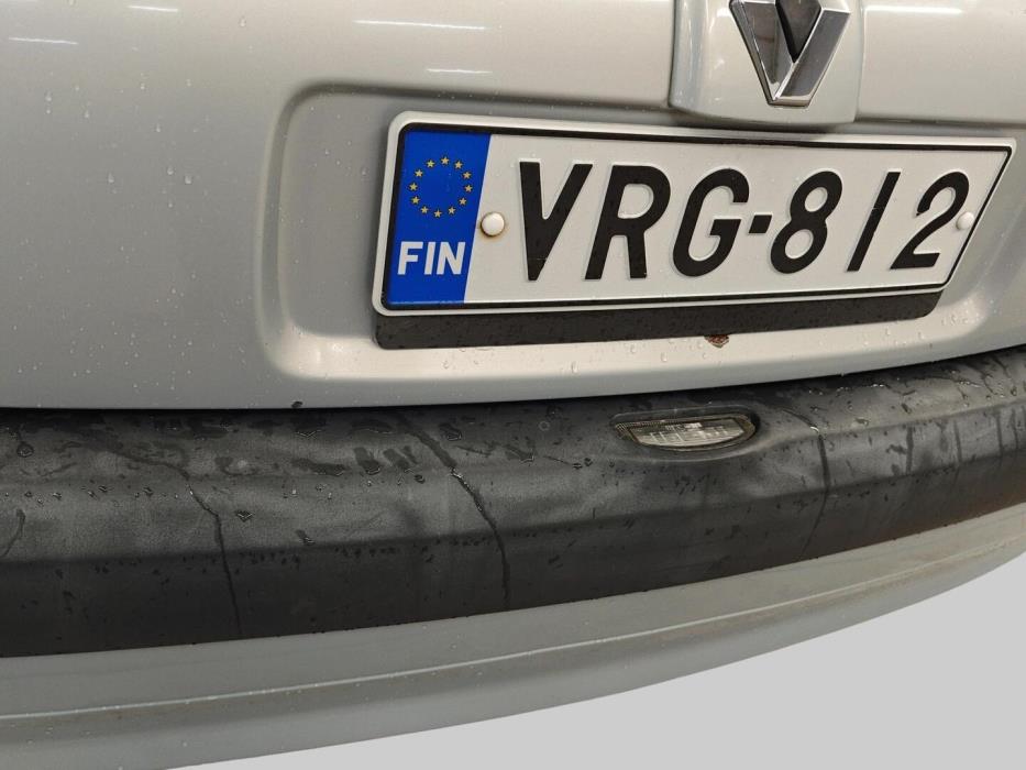 RENAULT Clio 2005