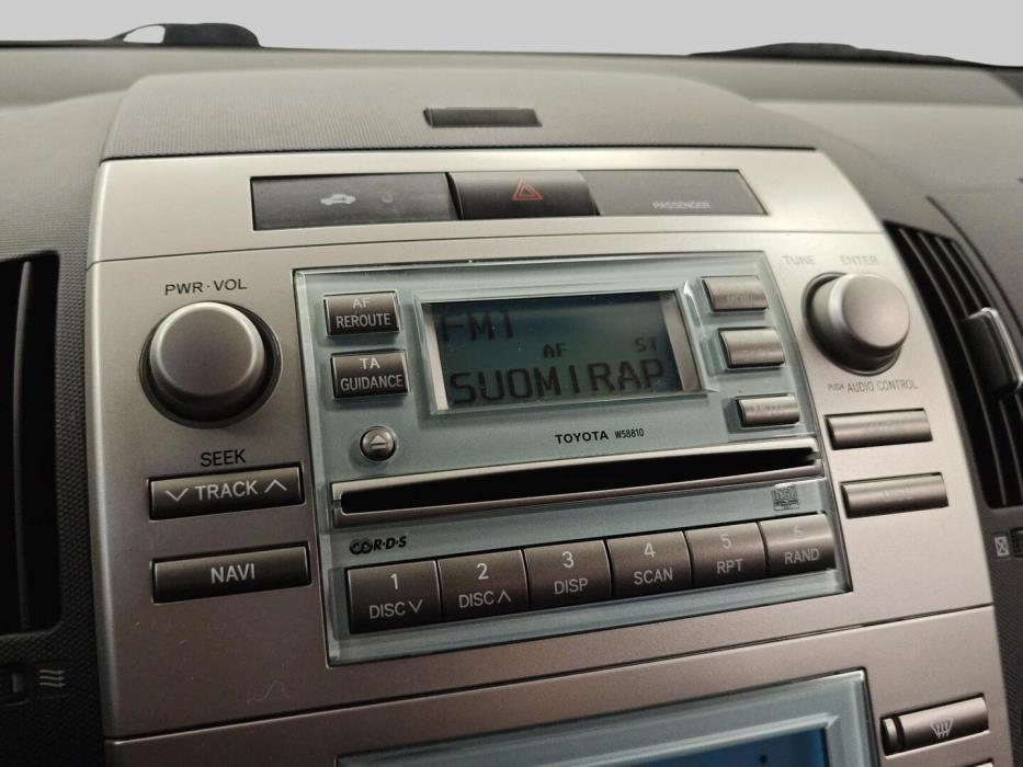 TOYOTA Corolla Verso 2006