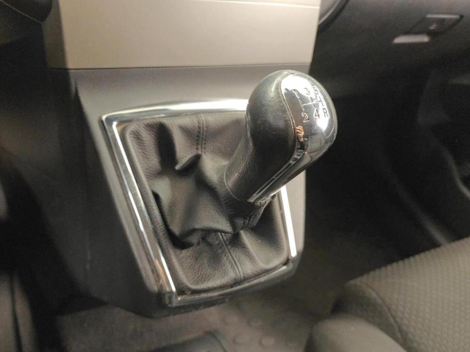 TOYOTA Corolla Verso 2006