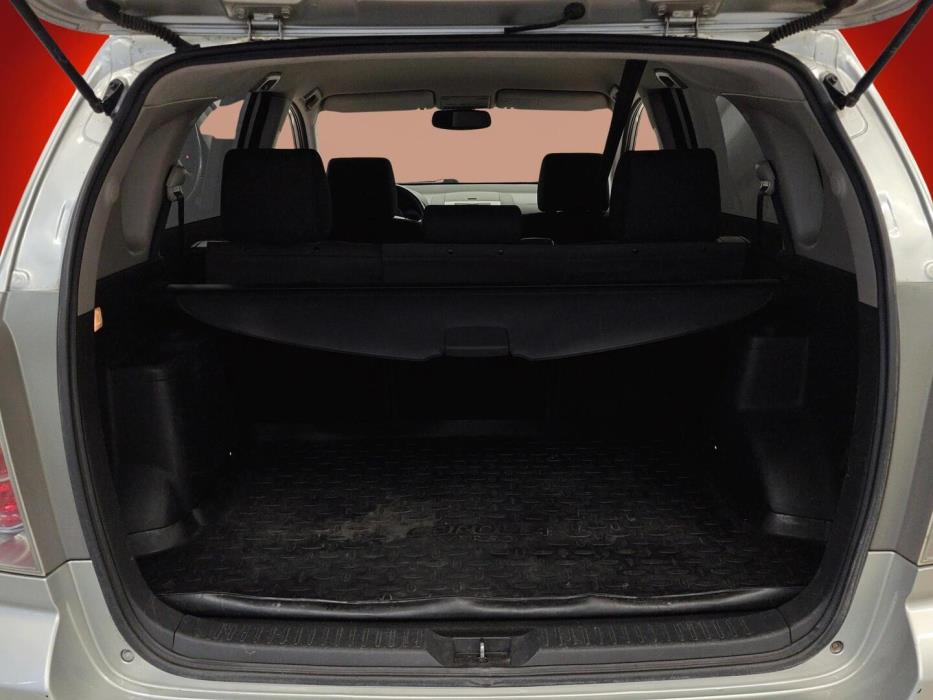 TOYOTA Corolla Verso 2006