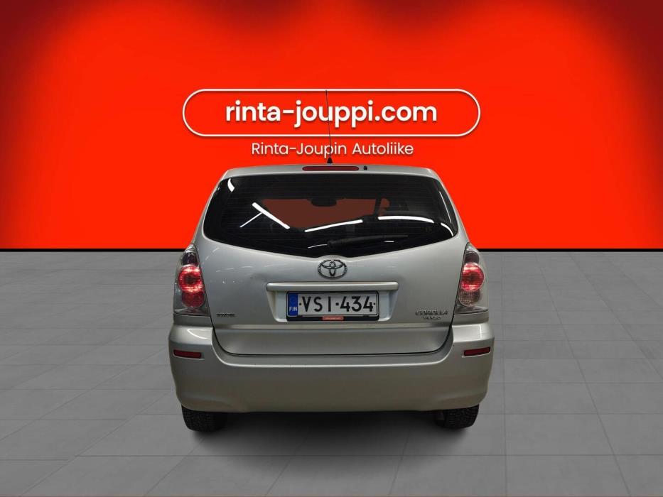 TOYOTA Corolla Verso 2006