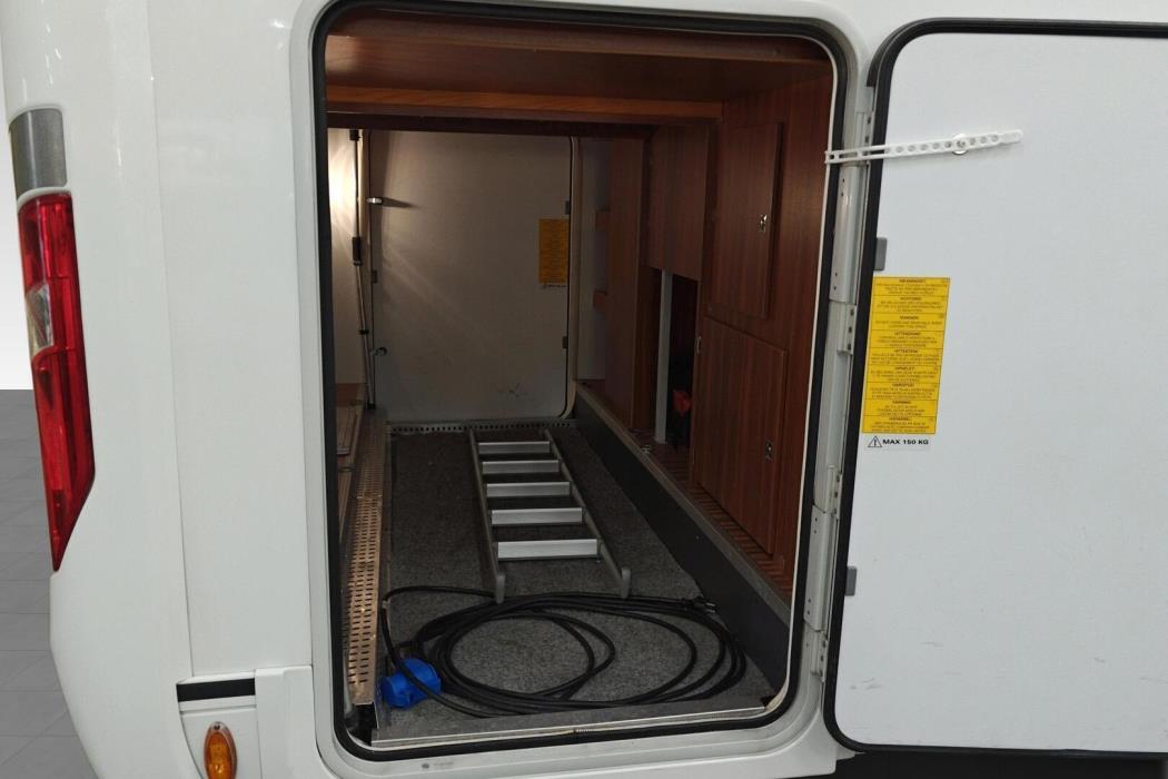 ADRIA Matrix Supreme M 687 SL 2015