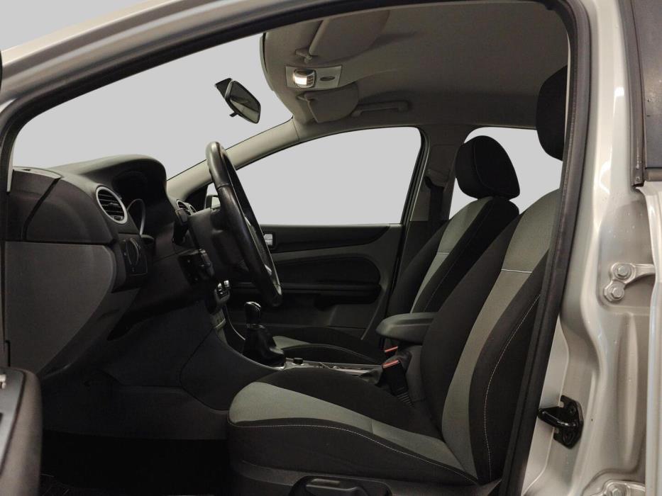 FORD Focus 2010