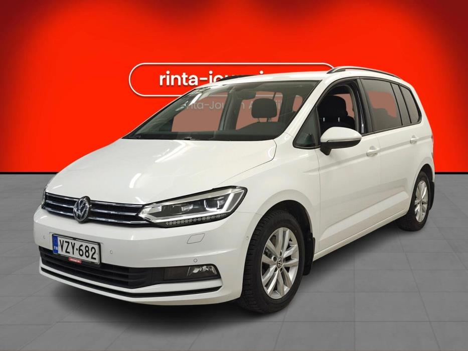 VOLKSWAGEN Touran 2018