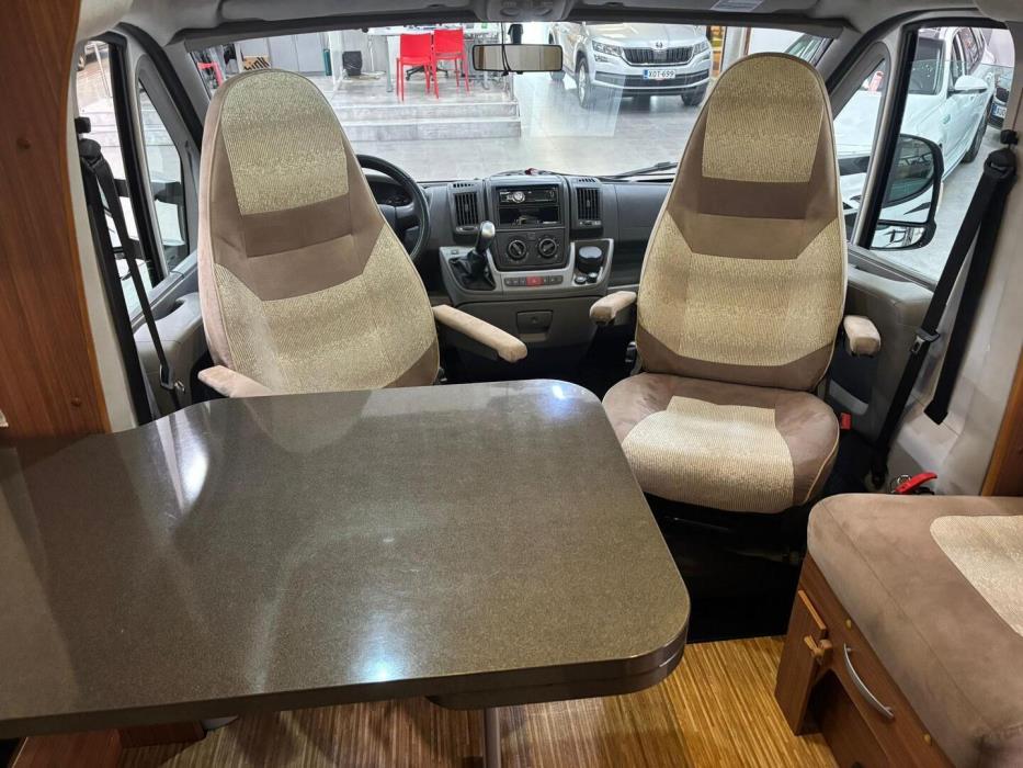 ADRIA Coral S 670 SL 2011