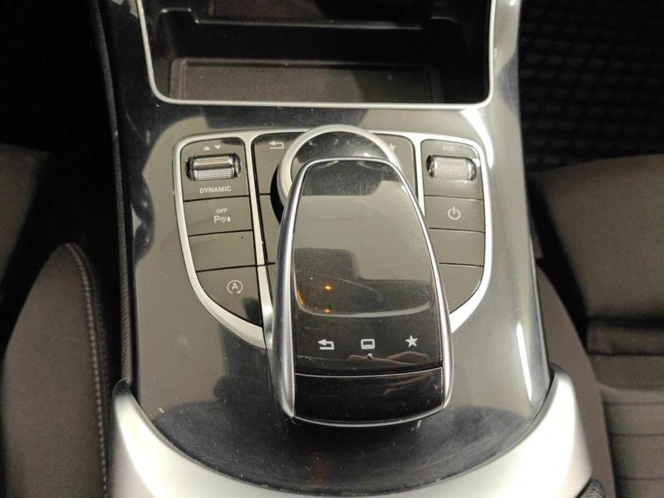 MERCEDES-BENZ C 2015