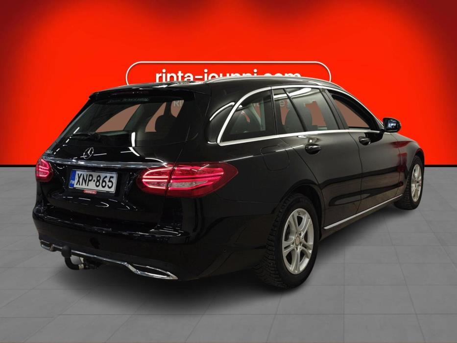 MERCEDES-BENZ C 2015