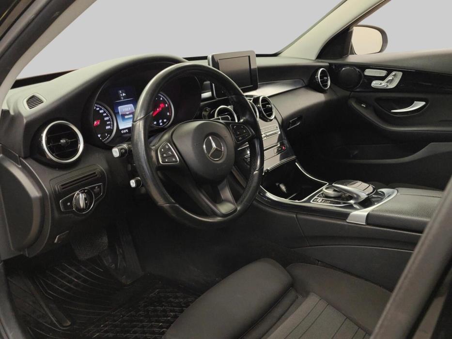 MERCEDES-BENZ C 2015