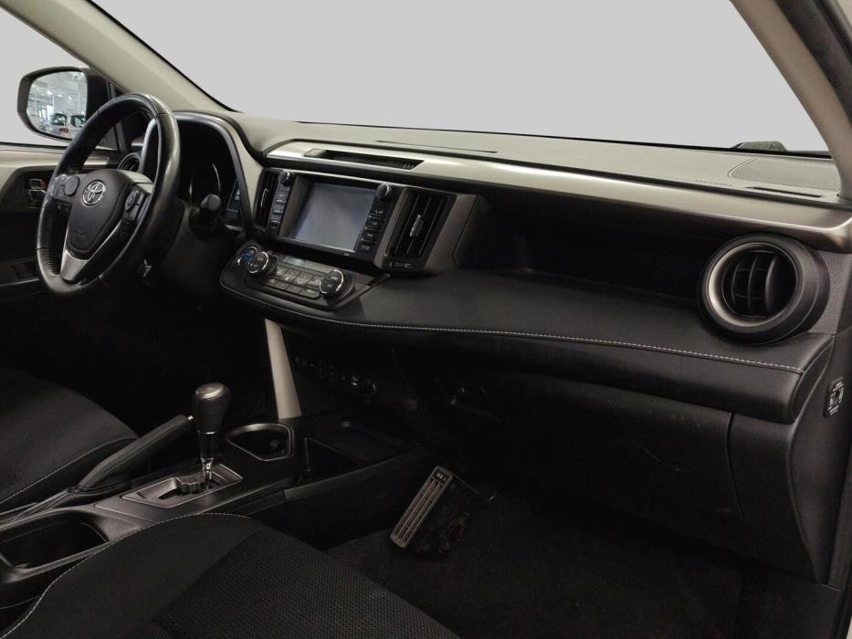 TOYOTA RAV4 2017