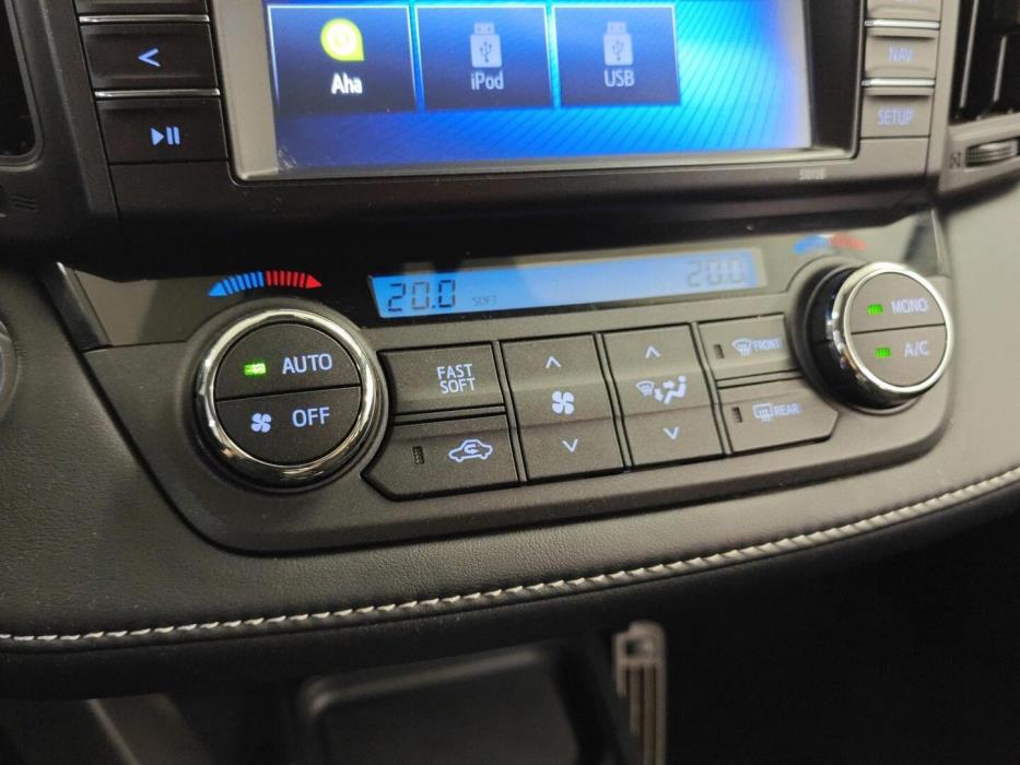 TOYOTA RAV4 2017