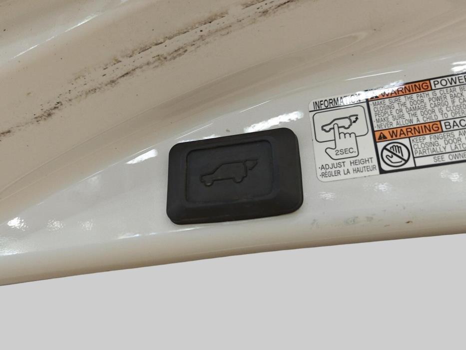 TOYOTA RAV4 2017