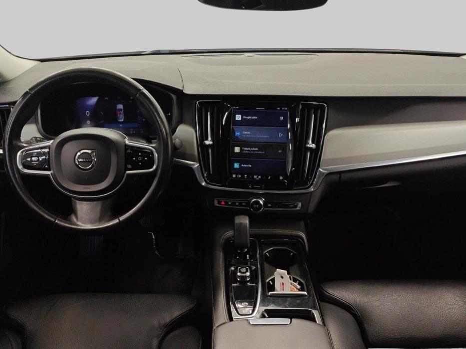 VOLVO S90 2023