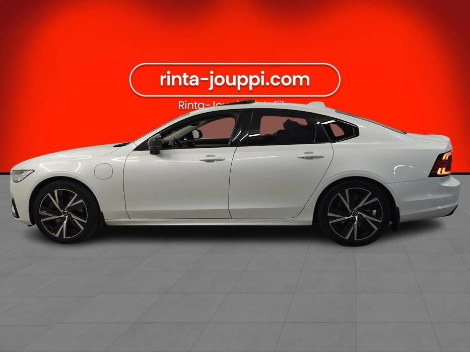 VOLVO S90 2023