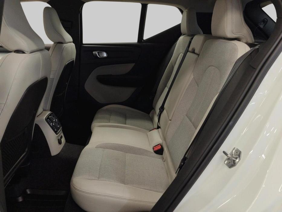 VOLVO XC40 2020