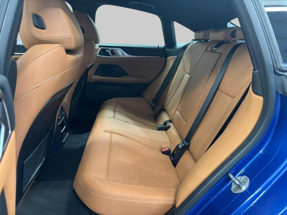 BMW i4 2023