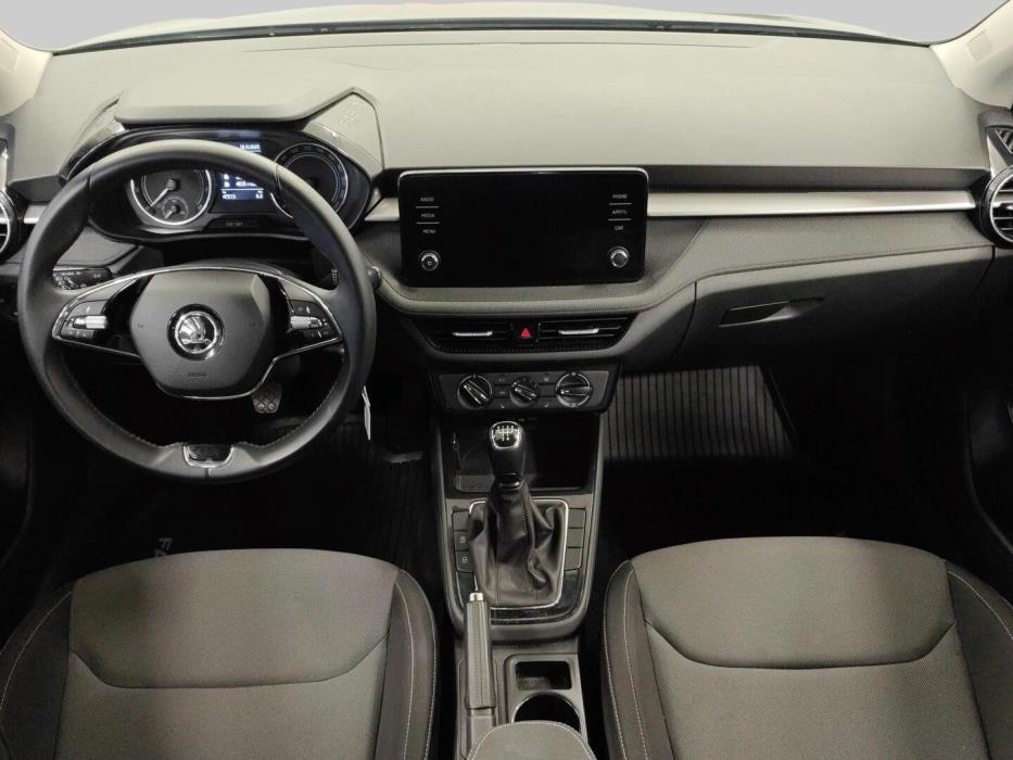SKODA FABIA 2023