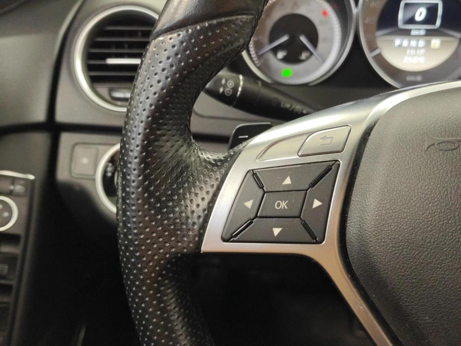 MERCEDES-BENZ C 2012