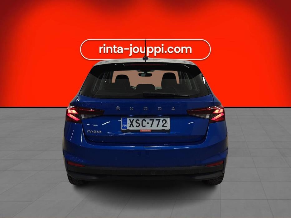 SKODA FABIA 2023