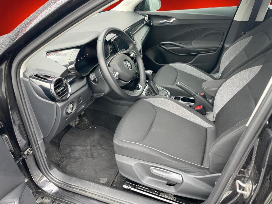 SKODA FABIA 2025