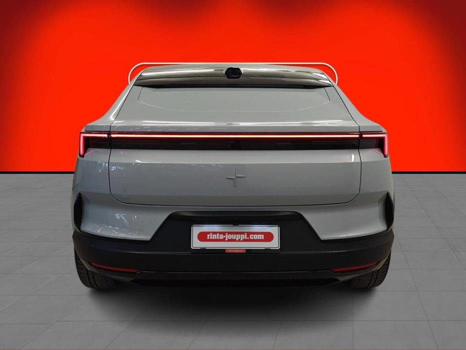 POLESTAR 4 2025