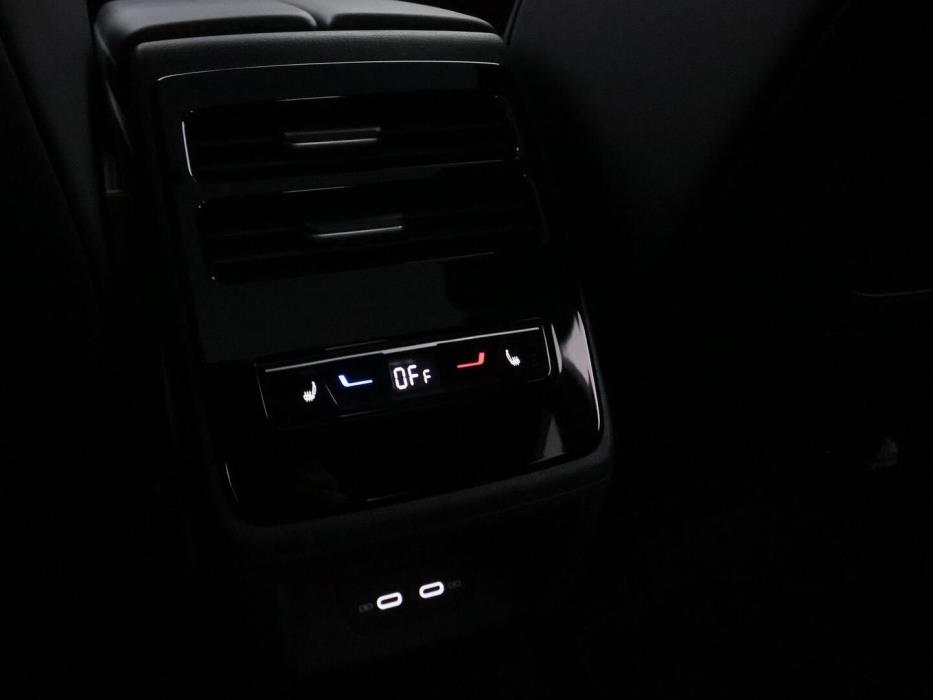 VOLKSWAGEN ID.7 2025