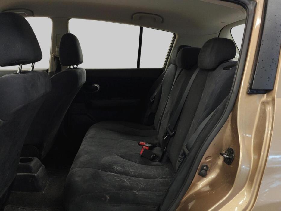 NISSAN Tiida 2008
