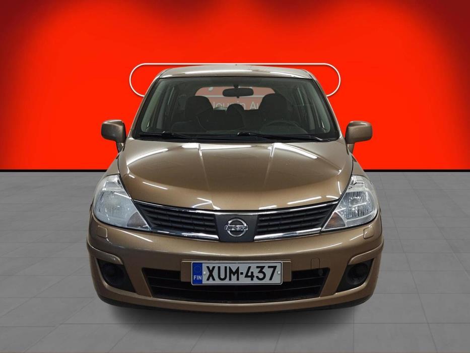 NISSAN Tiida 2008