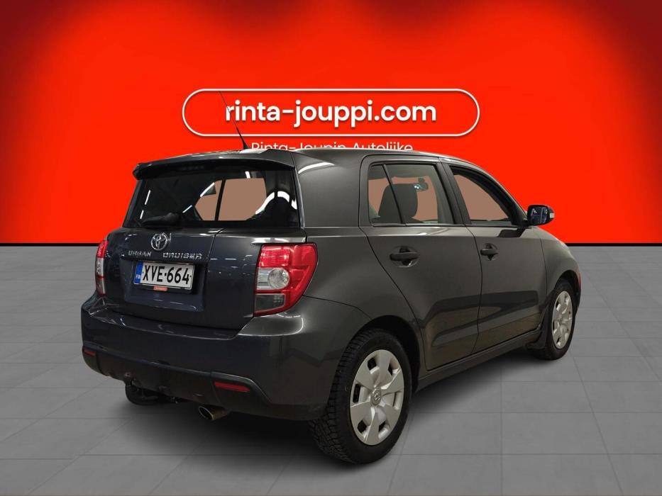 TOYOTA Urban Cruiser 2010