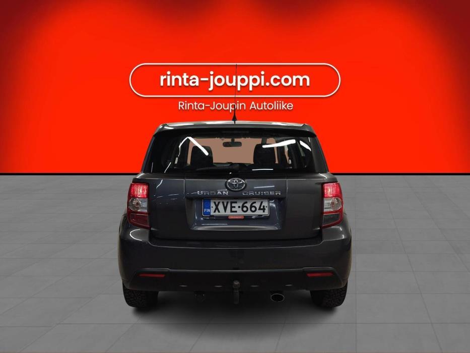 TOYOTA Urban Cruiser 2010