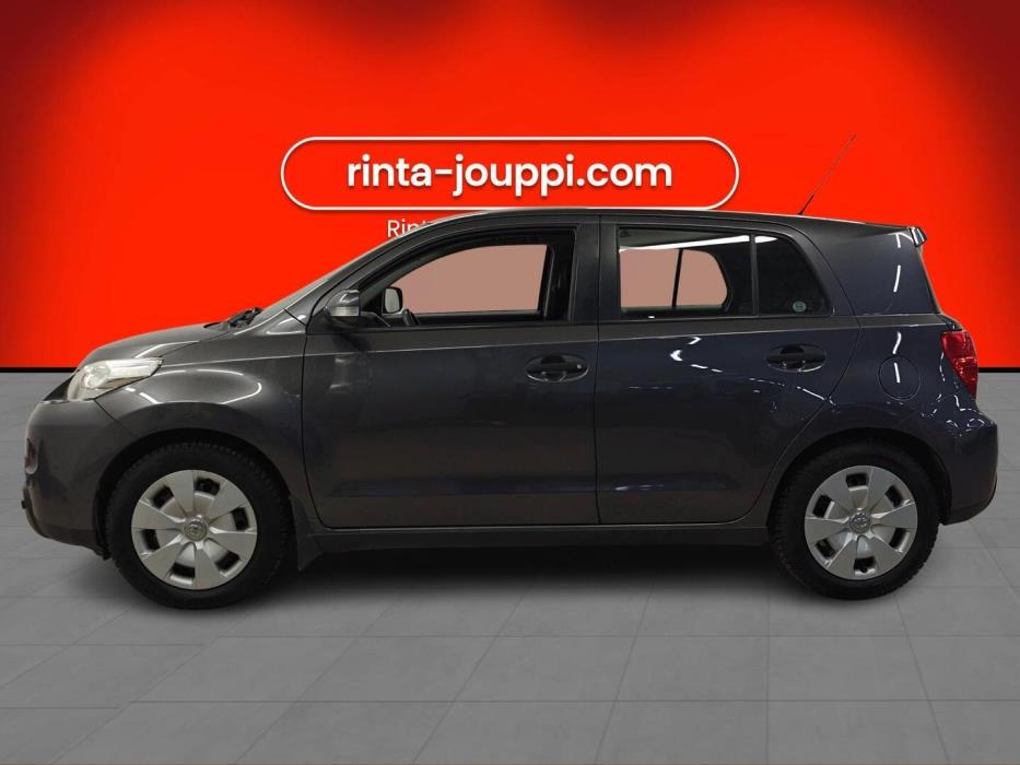 TOYOTA Urban Cruiser 2010