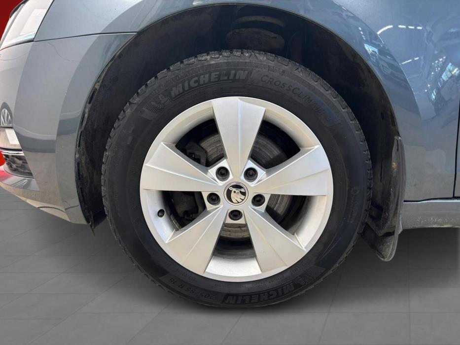 SKODA Octavia 2019
