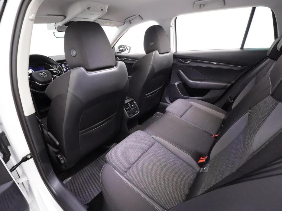 SKODA Octavia 2023