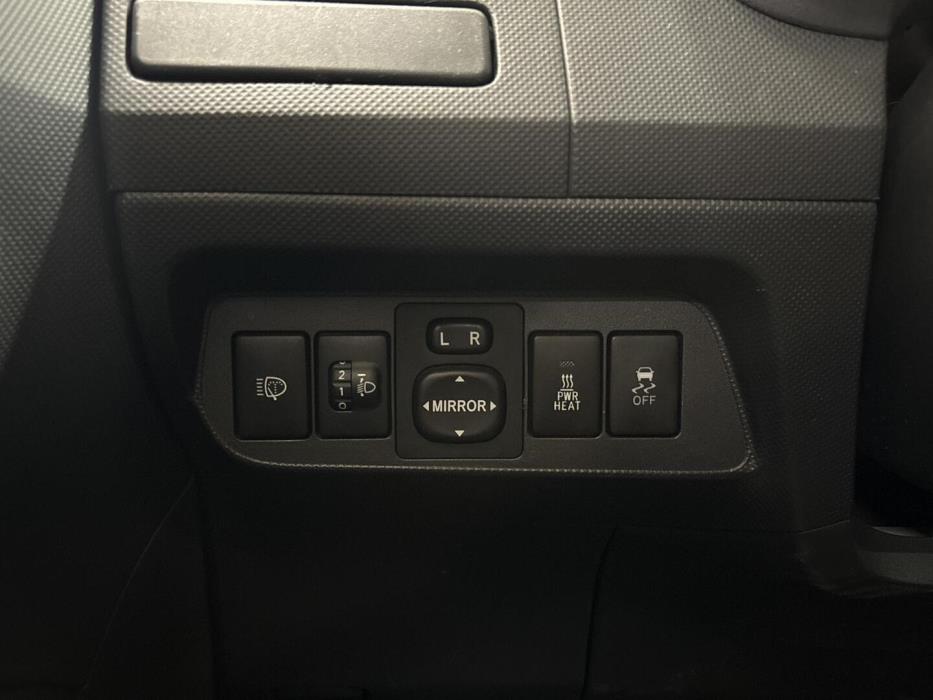 TOYOTA Auris 2008