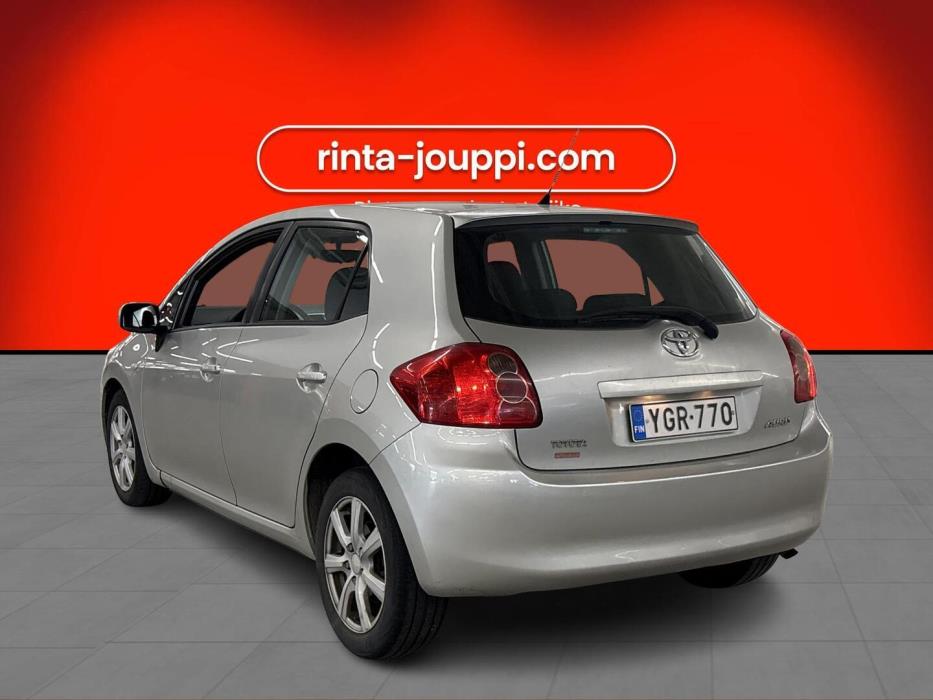 TOYOTA Auris 2008