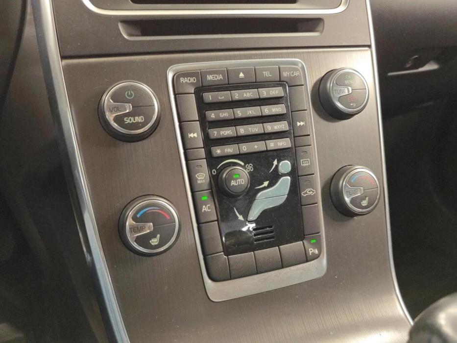 VOLVO S60 2011