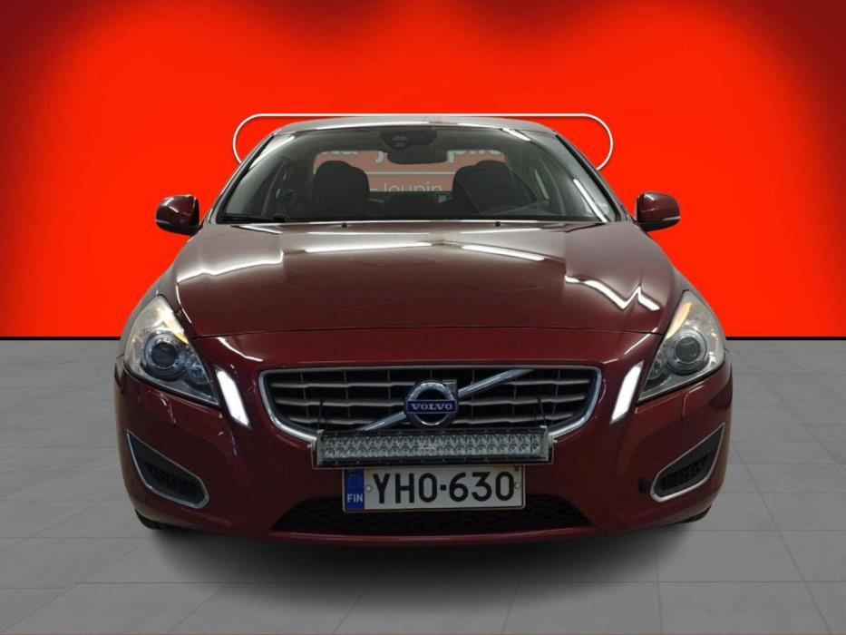 VOLVO S60 2011