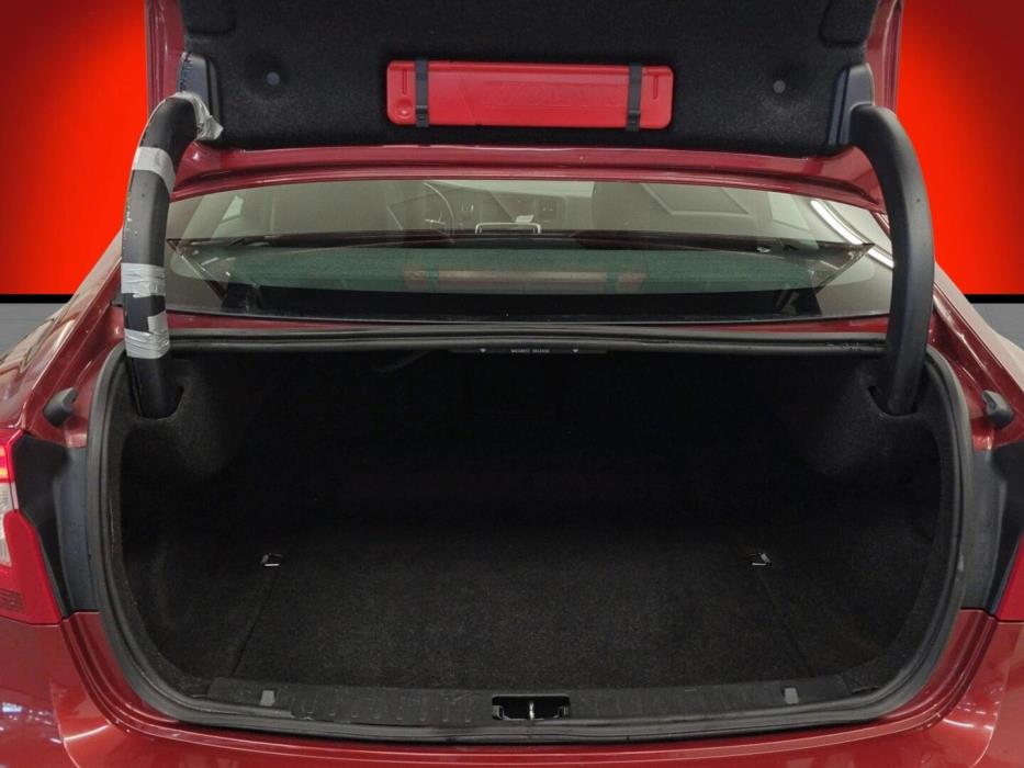 VOLVO S60 2011