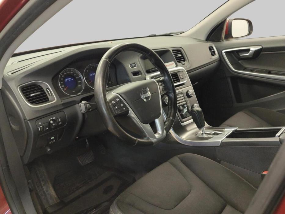 VOLVO S60 2011