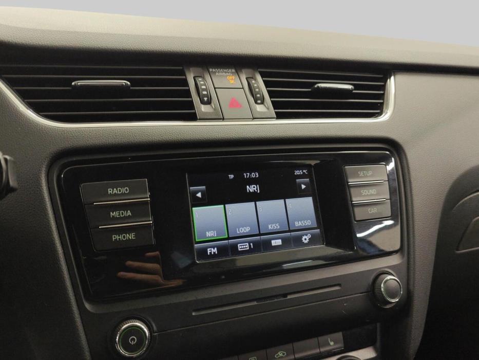 SKODA OCTAVIA 2015