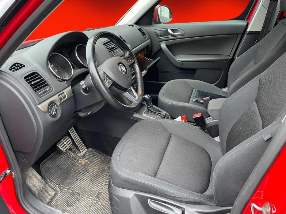 SKODA Yeti 2014