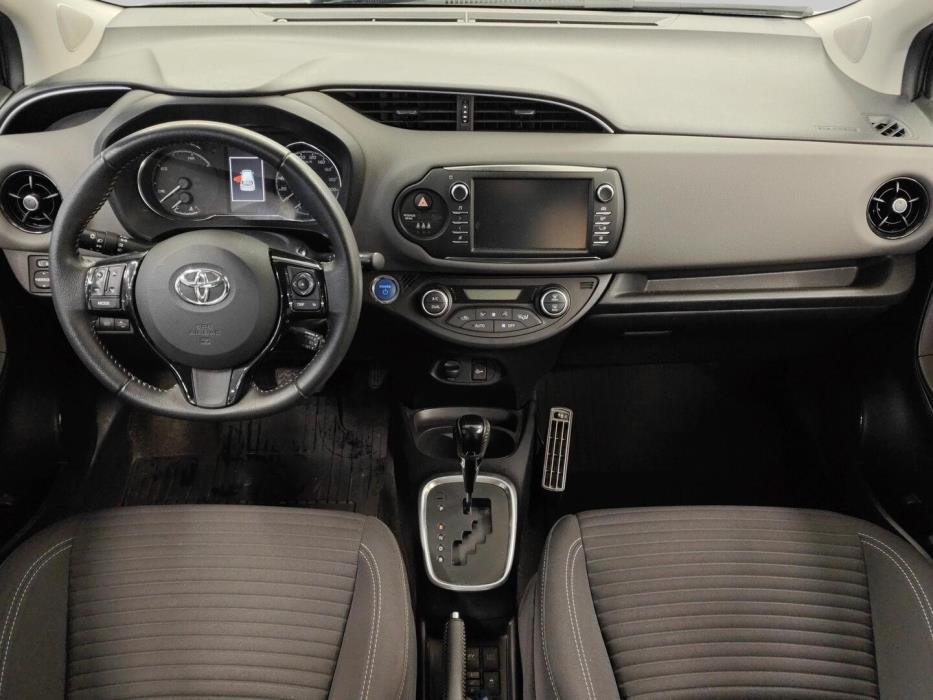 TOYOTA YARIS 2018