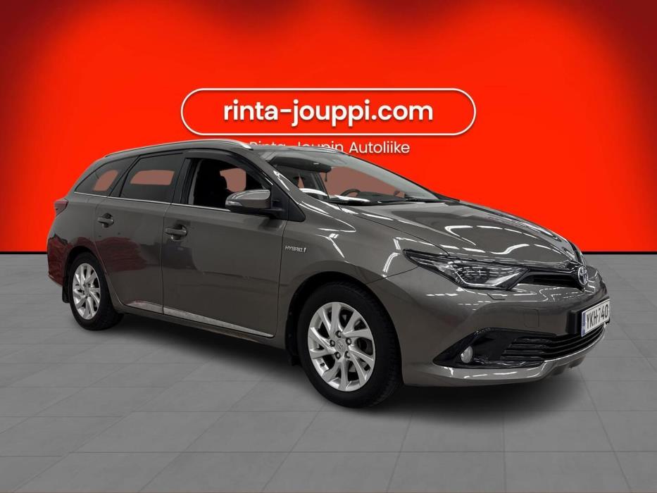TOYOTA Auris 2018