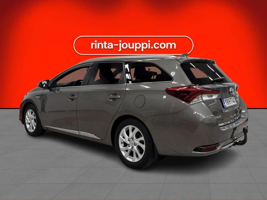 TOYOTA Auris 2018