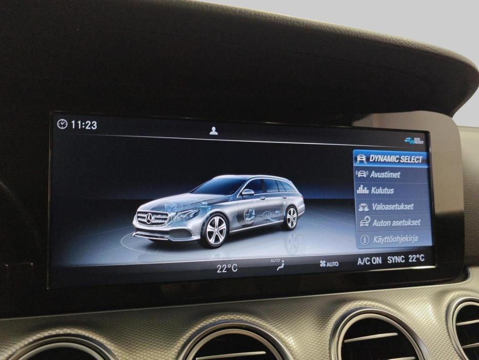 MERCEDES-BENZ E 2017