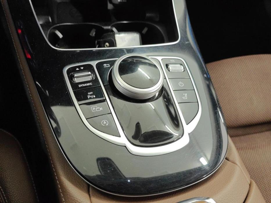 MERCEDES-BENZ E 2017