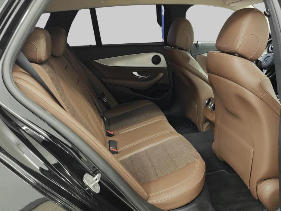 MERCEDES-BENZ E 2017